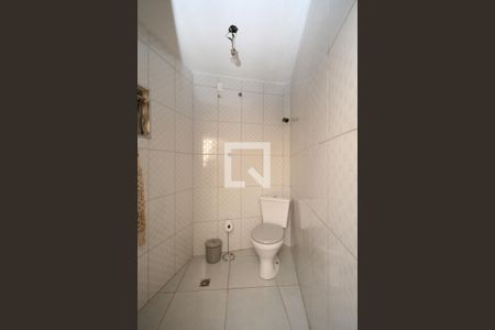 Casa à venda com 333m², 7 quartos e 8 vagasBanheiro de serviço - Casa 3