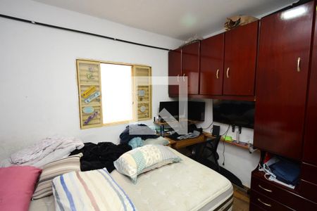 Casa à venda com 333m², 7 quartos e 8 vagasQuarto 2 - Casa 2