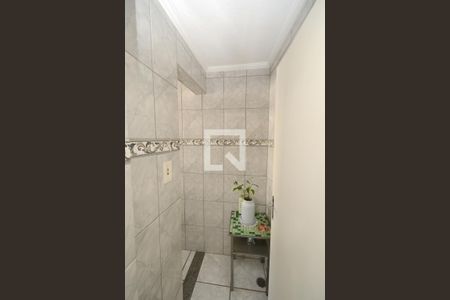 Casa à venda com 333m², 7 quartos e 8 vagasBanheiro - Casa 1