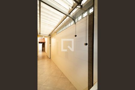 Casa à venda com 250m², 3 quartos e 2 vagas Casa à venda com 250m², 3 quartos e 2 vagasQuintal