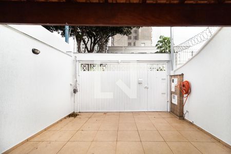 Casa à venda com 250m², 3 quartos e 2 vagas Casa à venda com 250m², 3 quartos e 2 vagasGaragem