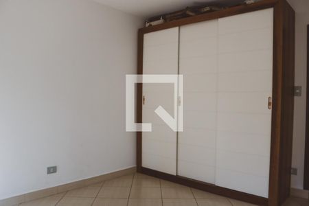 Casa à venda com 230m², 4 quartos e 2 vagas Casa à venda com 230m², 4 quartos e 2 vagasQuarto 2
