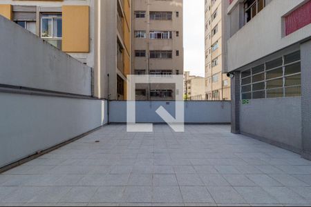 Apartamento à venda com 82m², 2 quartos e 1 vagaÁrea comum