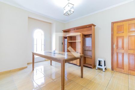 Casa à venda com 250m², 3 quartos e 3 vagas Casa à venda com 250m², 3 quartos e 3 vagasSala de Jantar
