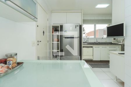 Apartamento à venda com 143m², 3 quartos e 2 vagas Apartamento à venda com 143m², 3 quartos e 2 vagasCozinha