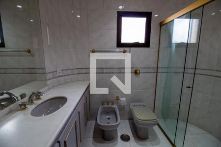 Apartamento para alugar com 367m², 4 quartos e 4 vagasBanheiro da Suíte 2