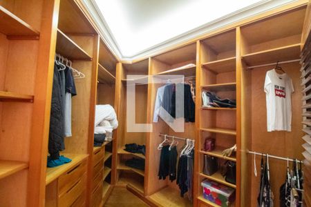 Apartamento para alugar com 367m², 4 quartos e 4 vagasCloset da suíte 1