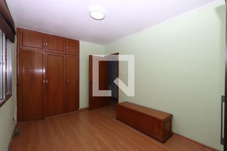 Casa à venda com 210m², 4 quartos e 3 vagas Casa à venda com 210m², 4 quartos e 3 vagasQuarto 1