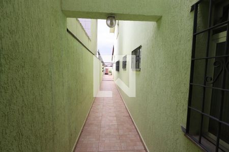 Casa à venda com 210m², 4 quartos e 3 vagas Casa à venda com 210m², 4 quartos e 3 vagasEntrada