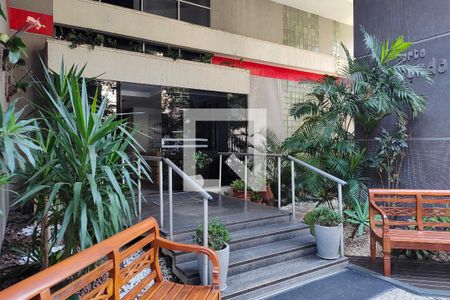 Apartamento à venda com 115m², 3 quartos e 1 vagaPortaria