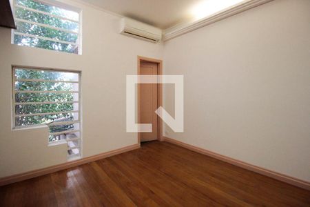 Casa à venda com 80m², 2 quartos e 1 vaga Casa à venda com 80m², 2 quartos e 1 vagaSuíte