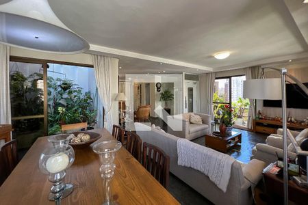 Apartamento à venda com 450m², 4 quartos e 6 vagasSala Cobertura