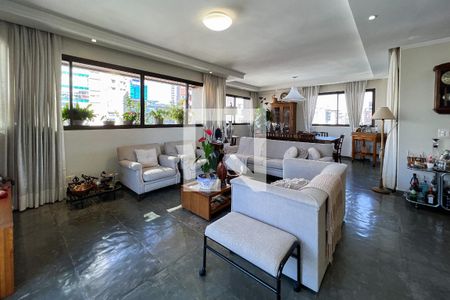 Apartamento à venda com 450m², 4 quartos e 6 vagasSala Cobertura