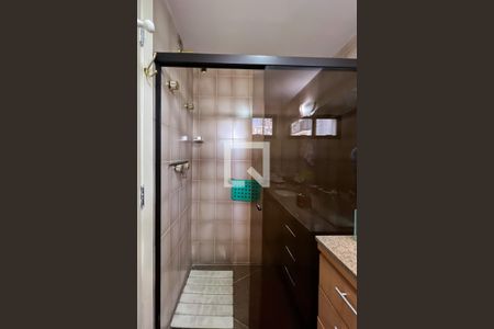 Apartamento à venda com 450m², 4 quartos e 6 vagasBanheiro da Suíte 1