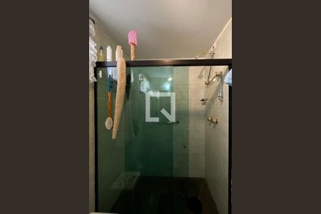 Apartamento à venda com 450m², 4 quartos e 6 vagasBanheiro