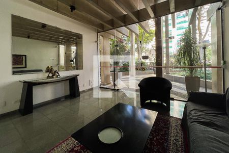 Apartamento à venda com 450m², 4 quartos e 6 vagasHall