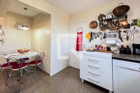 Apartamento à venda com 450m², 4 quartos e 6 vagasCozinha