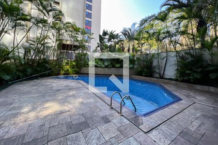 Apartamento à venda com 450m², 4 quartos e 6 vagasPiscina