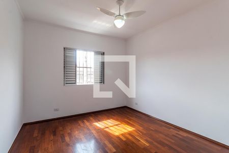 Casa à venda com 208m², 3 quartos e 2 vagasQuarto 2