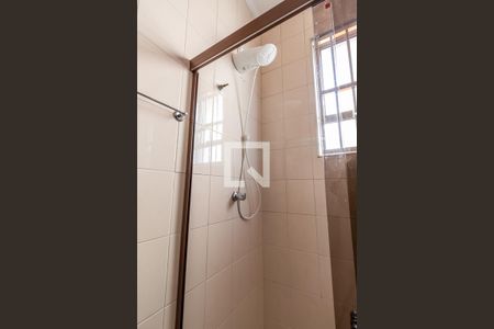 Casa à venda com 208m², 3 quartos e 2 vagasBanheiro