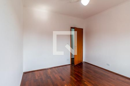 Casa à venda com 208m², 3 quartos e 2 vagasQuarto 2