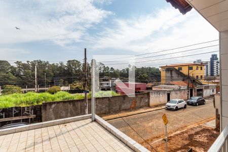 Casa à venda com 208m², 3 quartos e 2 vagasSuíte - Vista