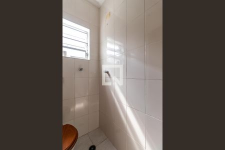 Casa à venda com 208m², 3 quartos e 2 vagasBanheiro de serviço