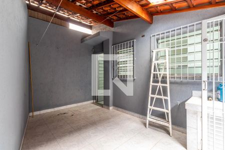 Casa à venda com 208m², 3 quartos e 2 vagasVaranda