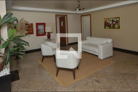 Apartamento à venda com 180m², 5 quartos e 3 vagas Apartamento à venda com 180m², 5 quartos e 3 vagasHall de entrada