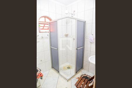 Casa à venda com 250m², 2 quartos e 8 vagasBanheiro