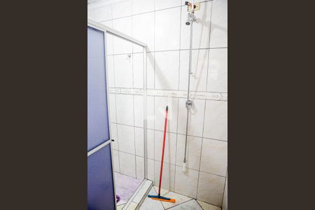 Casa à venda com 250m², 2 quartos e 8 vagasBanheiro da Suíte