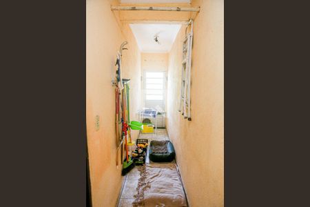 Casa à venda com 250m², 2 quartos e 8 vagasÁrea de Serviço