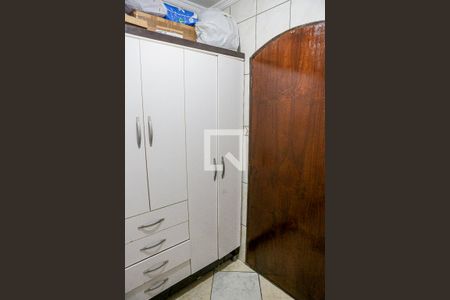 Casa à venda com 250m², 2 quartos e 8 vagasBanheiro