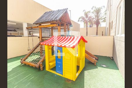 Apartamento à venda com 50m², 2 quartos e 1 vaga Apartamento à venda com 50m², 2 quartos e 1 vagaÁrea comum - Playground