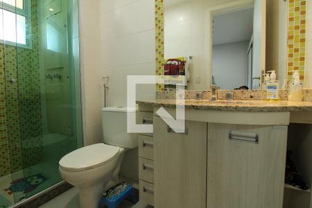 Apartamento à venda com 144m², 4 quartos e 3 vagasBanheiro da Suíte 2