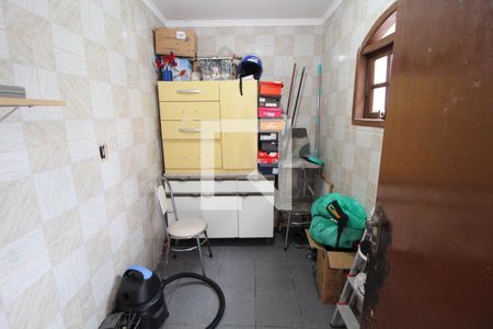 Casa à venda com 190m², 3 quartos e 3 vagasQuarto serviço