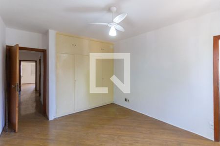 Casa à venda com 134m², 3 quartos e 2 vagas Casa à venda com 134m², 3 quartos e 2 vagasSuíte 3