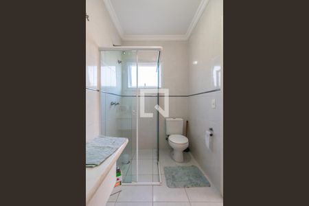 Casa de condomínio à venda com 460m², 4 quartos e 6 vagas Casa de condomínio à venda com 460m², 4 quartos e 6 vagasBanheiro da Suíte 3