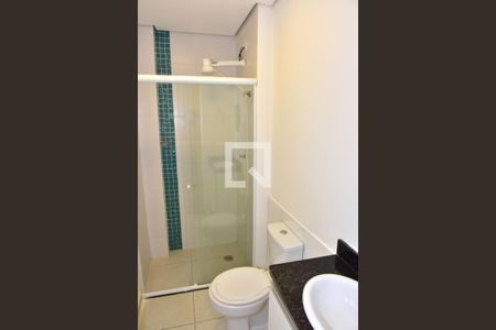 Banheiro de kitnet/studio para alugar com 1 quarto, 34m² em Jurubatuba, São Paulo