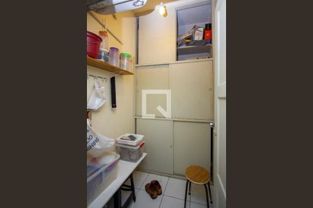 Apartamento para alugar com 71m², 2 quartos e sem vagaQuarto de Serviço