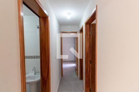Corredor de apartamento à venda com 3 quartos, 64m² em Parque Maria Luiza, São Paulo