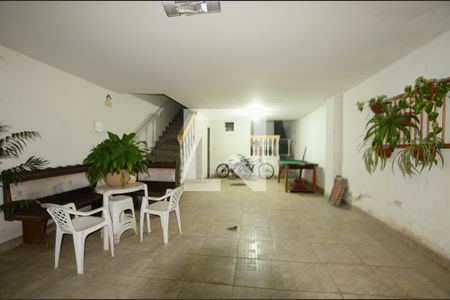 Casa à venda com 220m², 4 quartos e 3 vagasGaragem