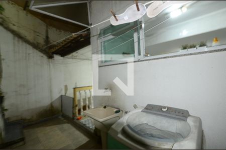 Casa à venda com 220m², 4 quartos e 3 vagasÁrea de Serviço