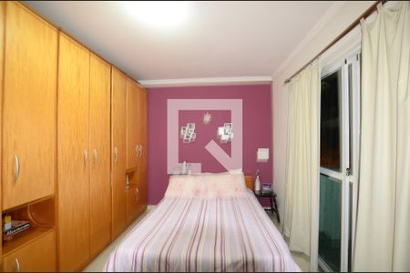 Casa à venda com 220m², 4 quartos e 3 vagasQuarto 1  Suite