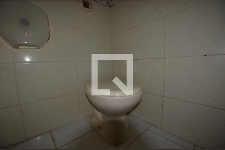 Casa à venda com 220m², 4 quartos e 3 vagasBanheiro de serviço