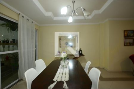 Casa à venda com 220m², 4 quartos e 3 vagasSala de Jantar