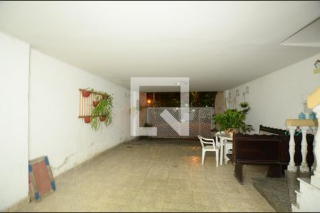 Casa à venda com 220m², 4 quartos e 3 vagasGaragem