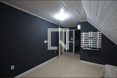 Casa à venda com 220m², 4 quartos e 3 vagasQuarto 2 Suite