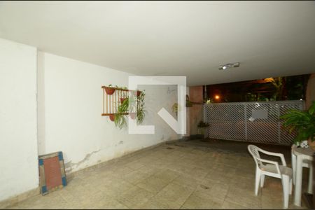 Casa à venda com 220m², 4 quartos e 3 vagasGaragem