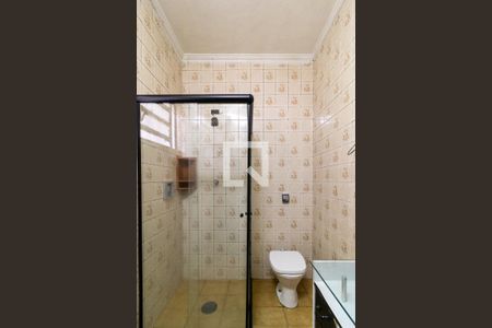 Casa à venda com 200m², 4 quartos e 3 vagas Casa à venda com 200m², 4 quartos e 3 vagasBanheiro